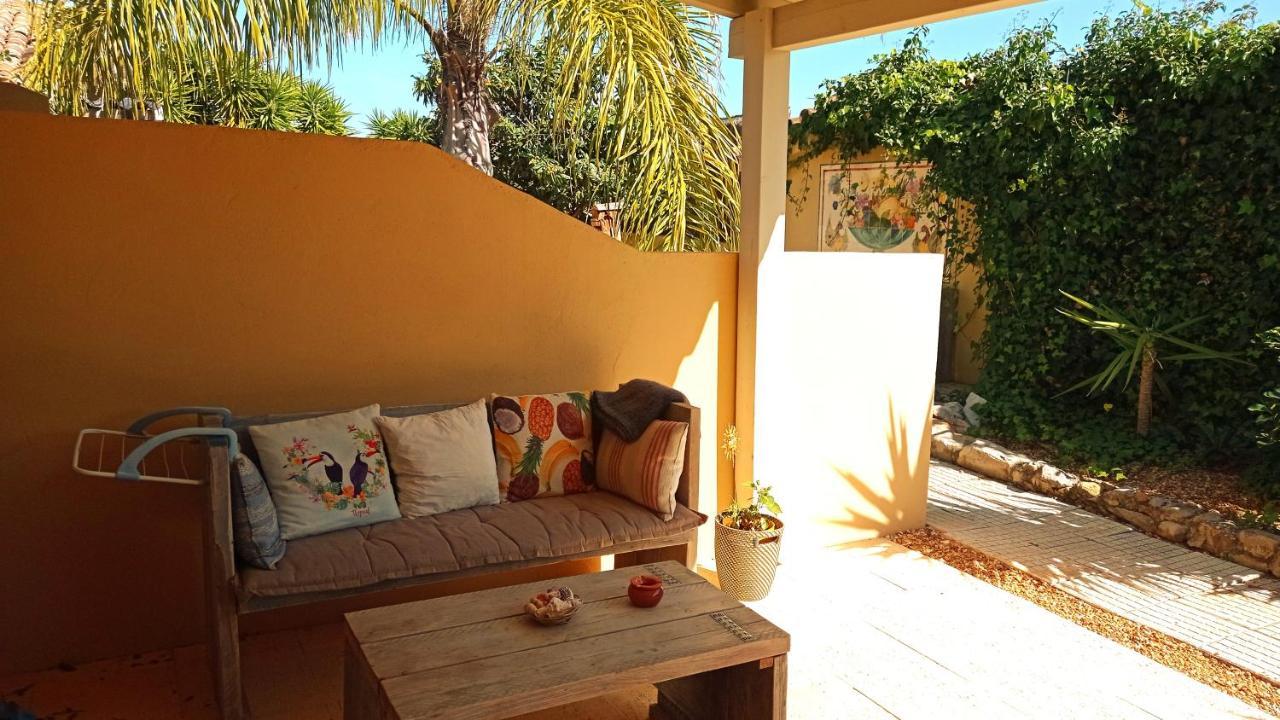 לינה וארוחת בוקר מונקאראפאצ'ו Quinta Pereiro Tropic Garden, Algarve מראה חיצוני תמונה