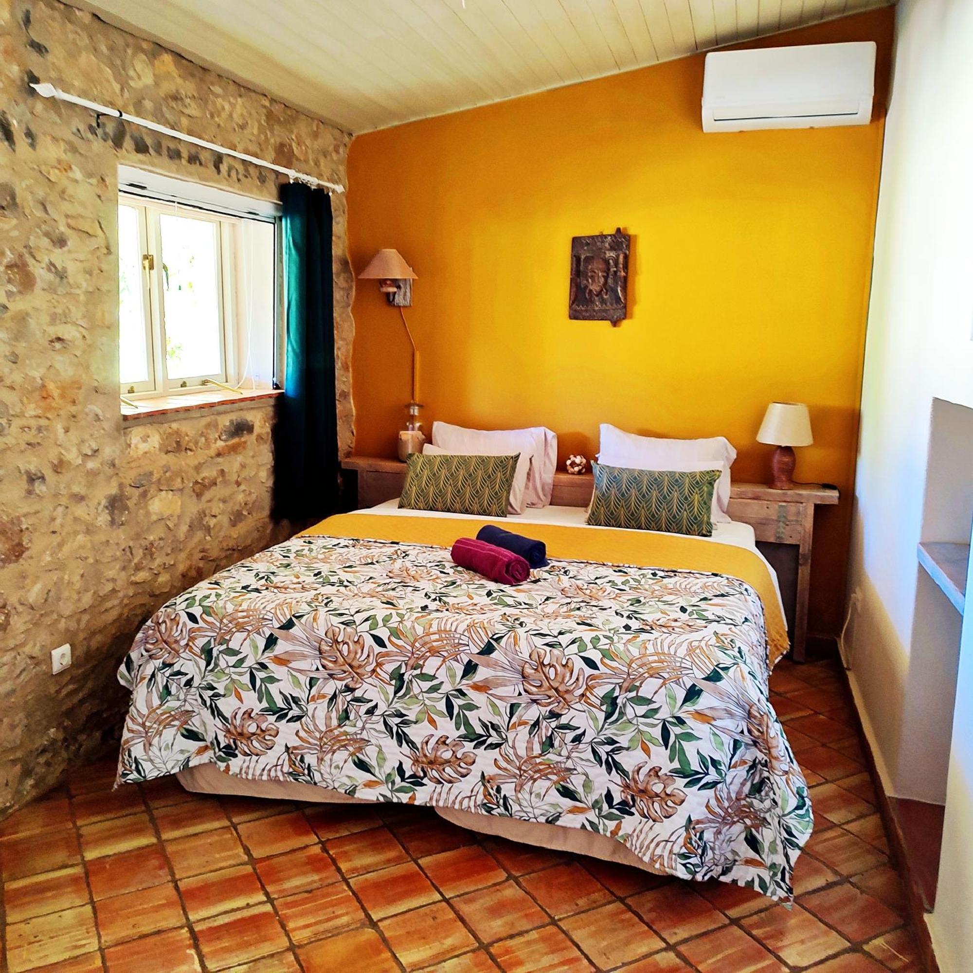 לינה וארוחת בוקר מונקאראפאצ'ו Quinta Pereiro Tropic Garden, Algarve מראה חיצוני תמונה